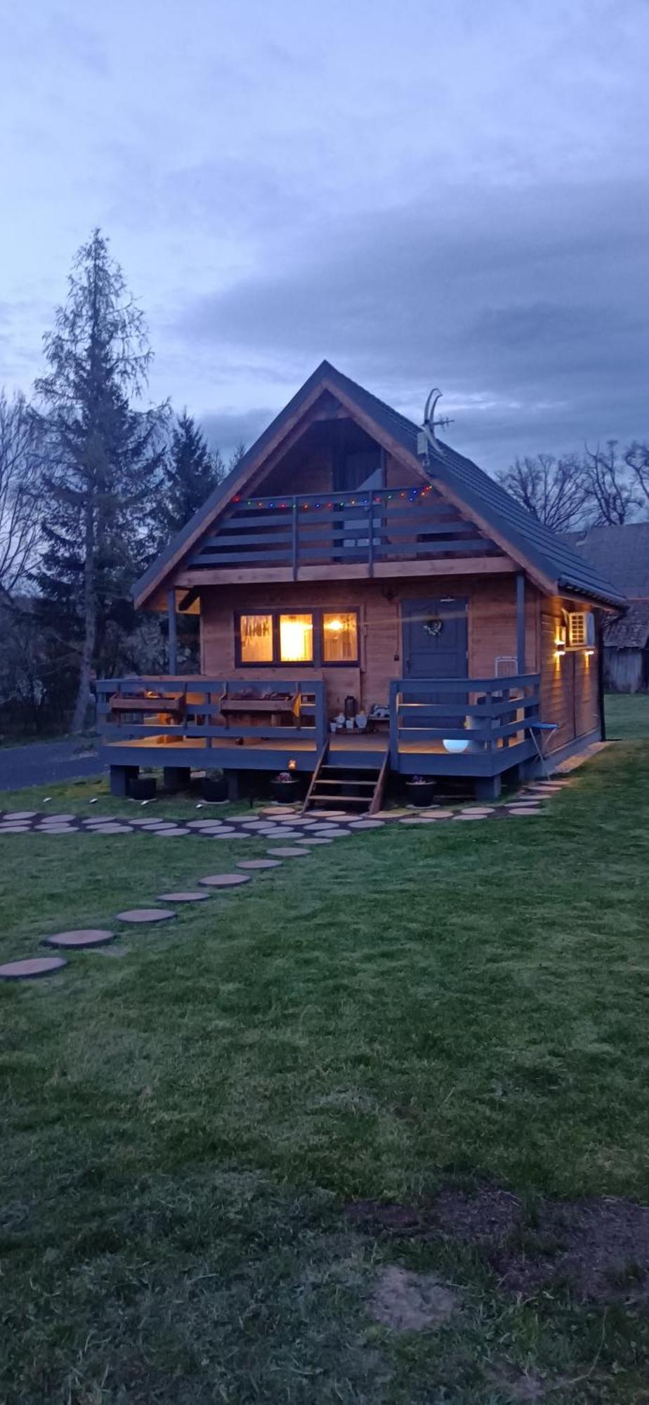 Skitnica Ferienhaus *